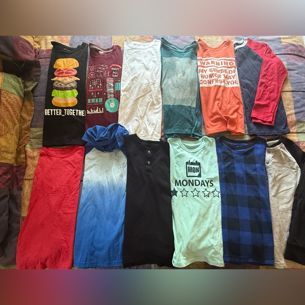 23 Boys shirts size MEDIUM 8/10 in excellent condition.
